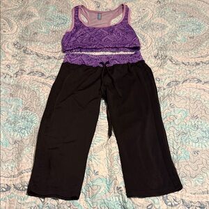 Purple Patterned Sports Bra and Black Leggings